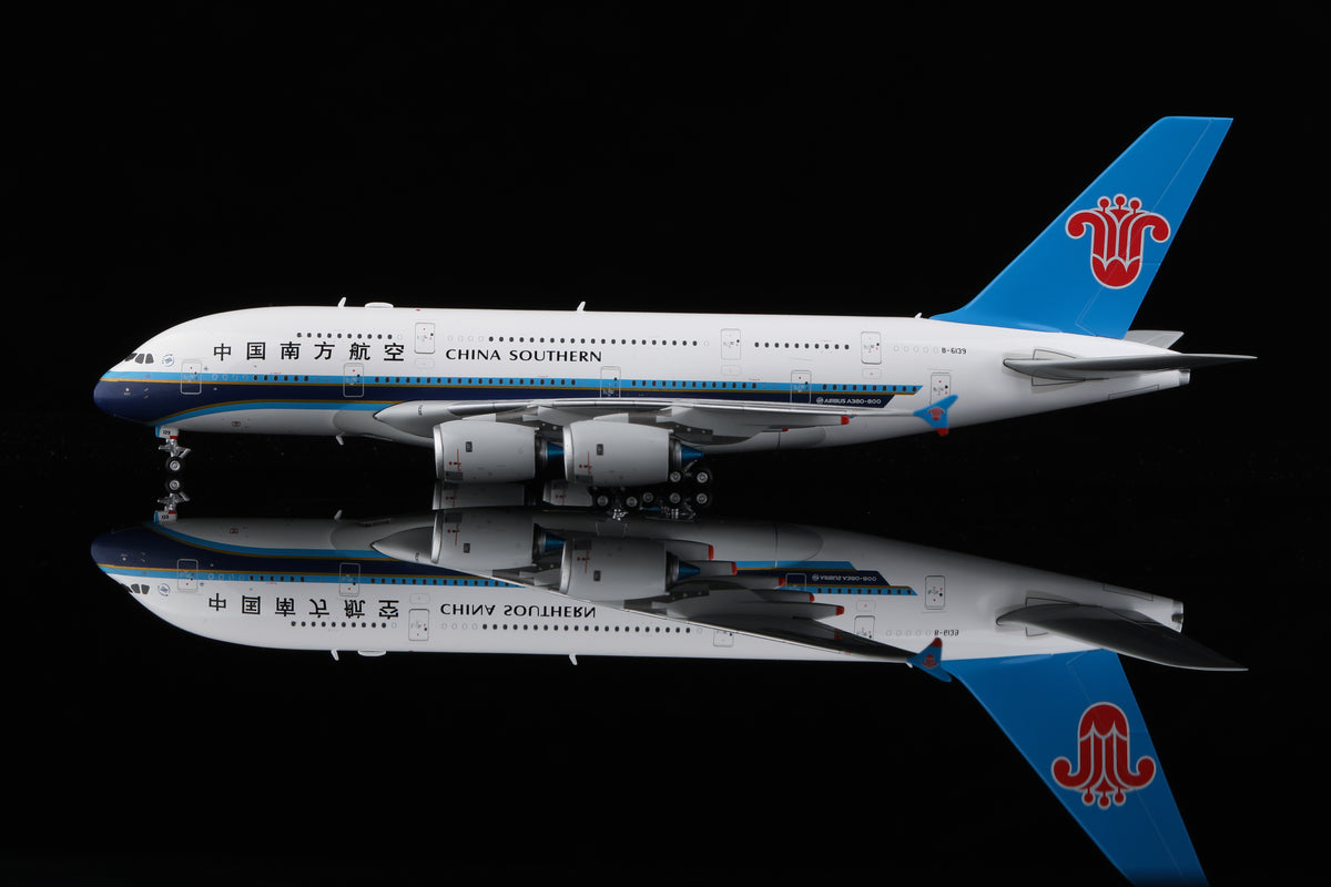 1/400 China Southern Airlines A380 "With SkyTeam Logo" B-6139 A581504F Flaps Down - image 1