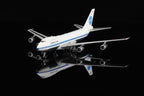1/400 Pan Am B747-100 "Clipper Constitution" N735PA B551402P - image 8