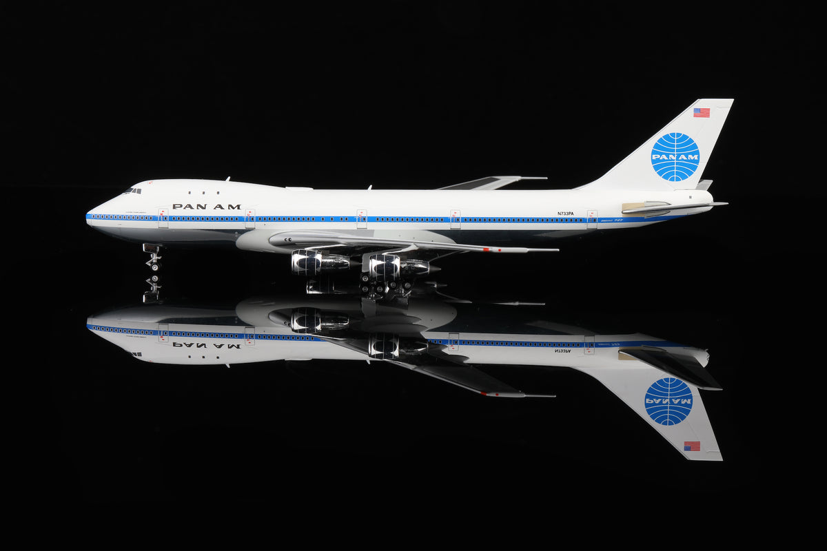 1/400 Pan Am B747-100 "Clipper Young America" N733PA B551405PF Flaps Down - image 1