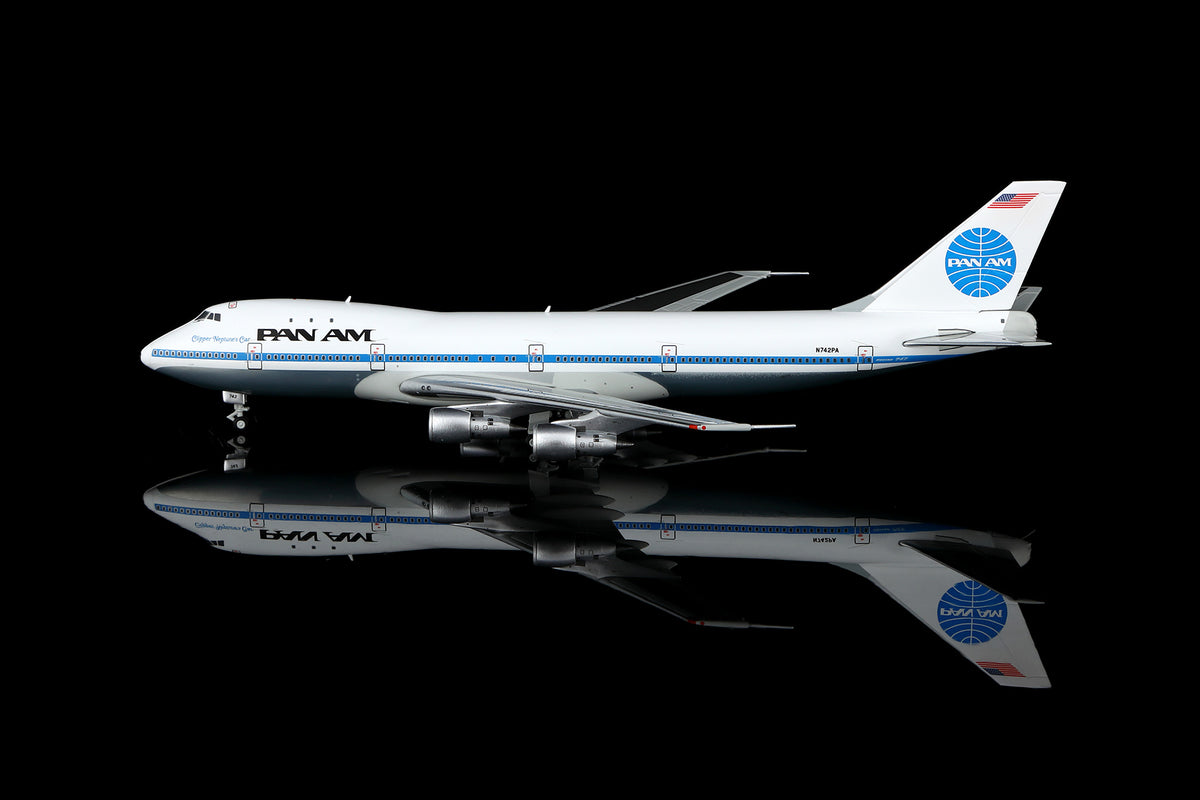 1/400 Pan Am B747-100 "Clipper Neptune's Car" N742PA B551411P - image 2