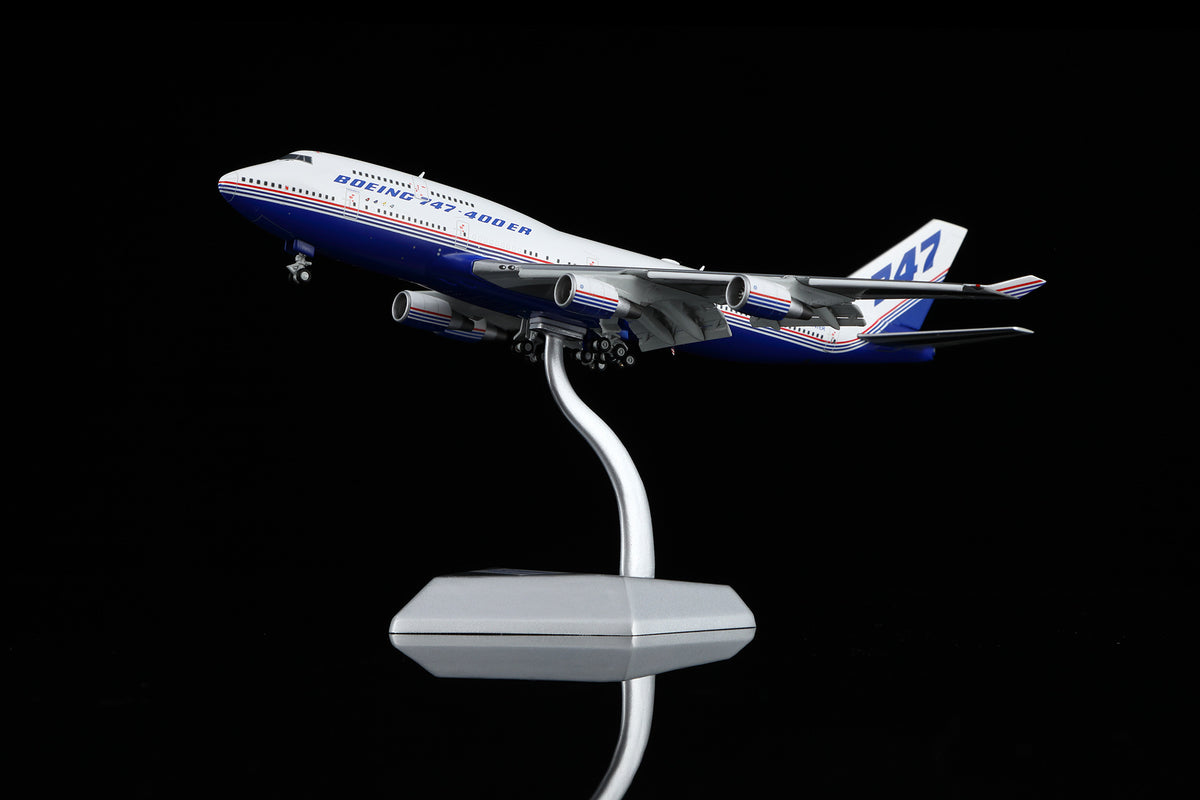1/400 Boeing 747-400 Boeing Company N747ER B611601 - image 6