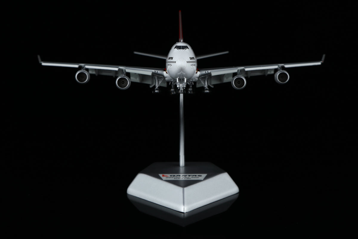 1/400 Qantas Boeing 747-400 VH-OJC "2000 Australian Grand Prix" B616503F Flaps Down - image 6