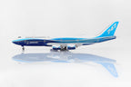 1/400 Boeing Company B747-8 Blue "House livery" B631001 - image 2