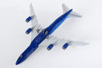 1/400 Boeing Company B747-8 Blue "House livery" B631001 - image 5
