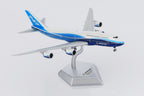 1/400 Boeing Company B747-8 Blue "House livery" B631001 - image 12