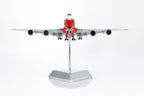 1/400 Boeing Company B747-8 Red "House livery" B631002F Flaps Down - image 8