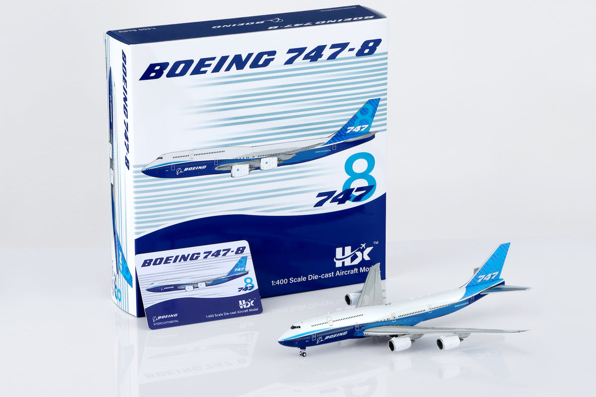 1/400 Boeing Company B747-8 Blue "House livery" B631003 - image 1