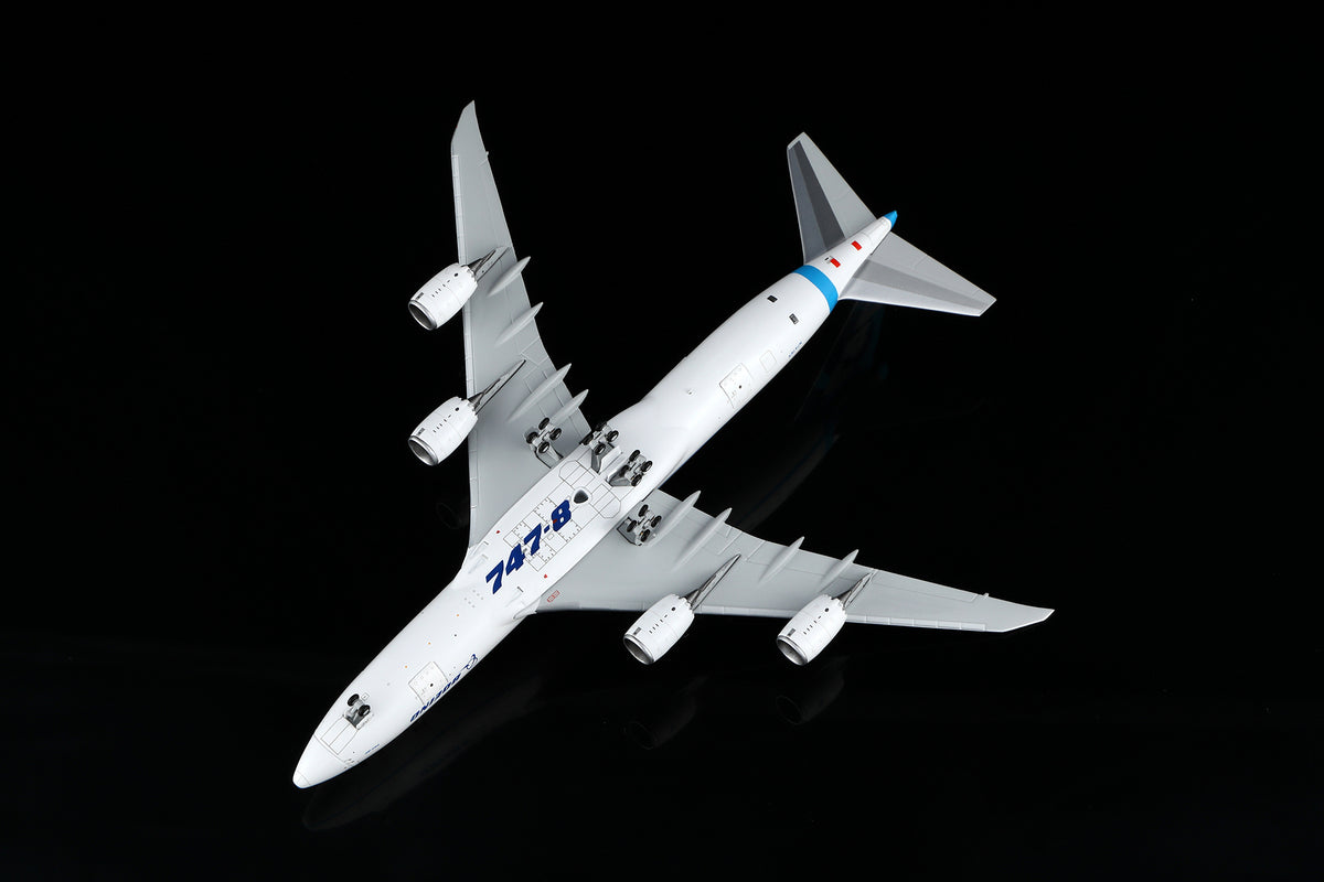 1/400 Boeing Company B747-8F B631004C Interactive Series - image 10