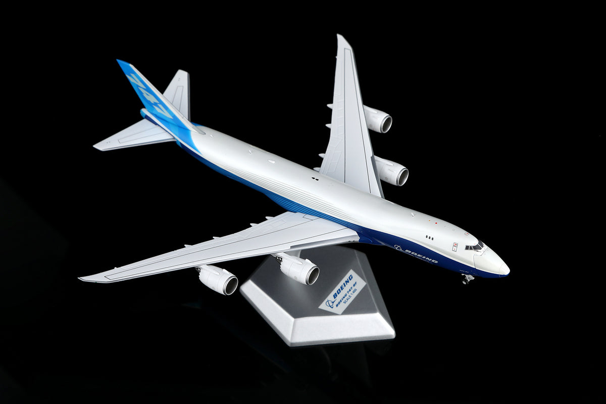 1/400 Boeing Company B747-8F B631005C Interactive Series - image 12