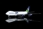 1/400 Boeing Company B747-8F N770BA B631006C Interactive Series - image 4