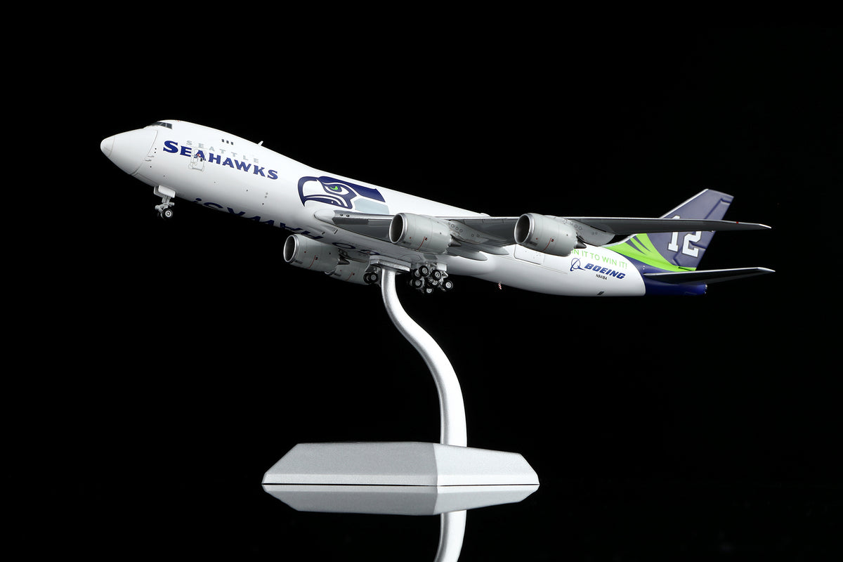 1/400 Boeing Company B747-8FN841BA B631007C Interactive Series - image 10