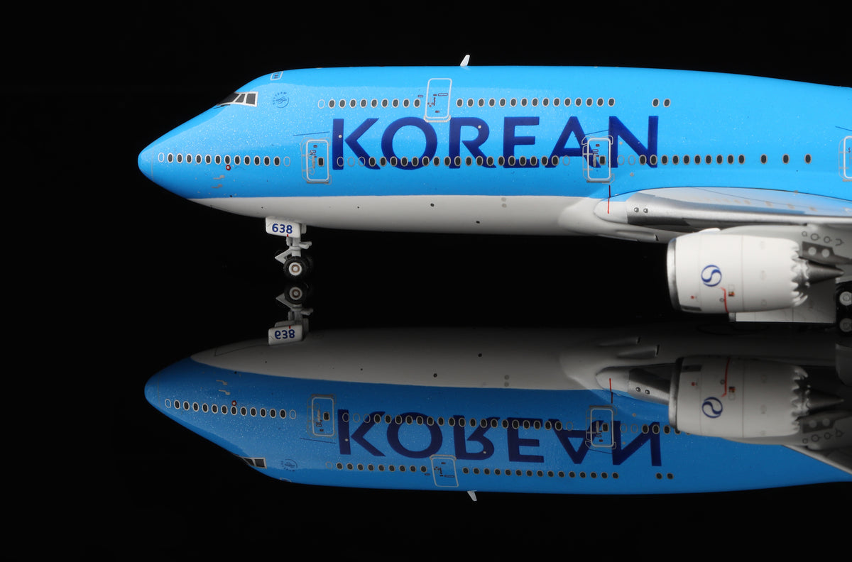 1/400 Korean Air Boeing B747-8 HL7638 "NEW Livery" B631202 - image 4