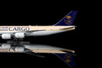 1/400 Saudi Arabian Airlines Cargo B747-8F HZ-AI3 B631601 - image 4