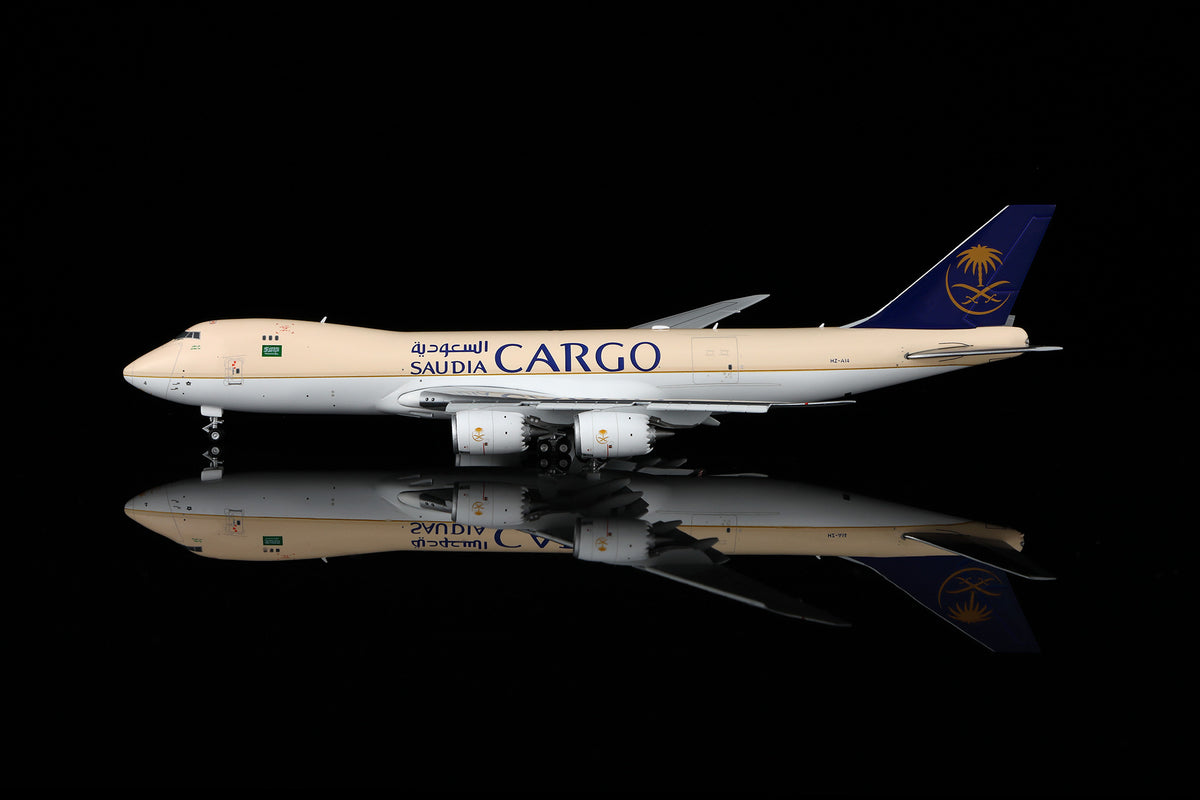 1/400 Saudi Arabian Airlines Cargo B747-8F HZ-AI3 B631601F Flaps Down - image 2
