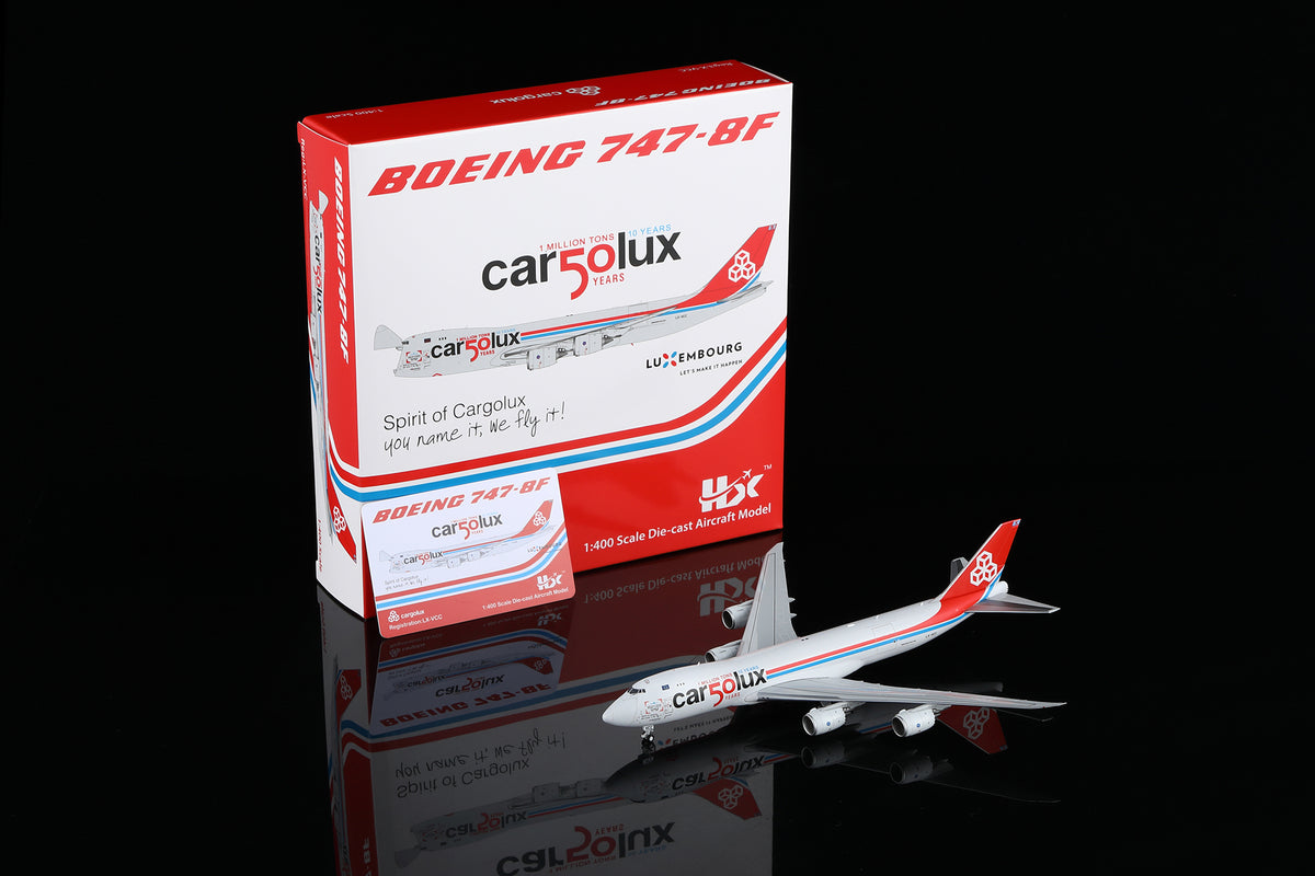 1/400 Cargolux Boeing 747-8F LX-VCC B632001 - image 1