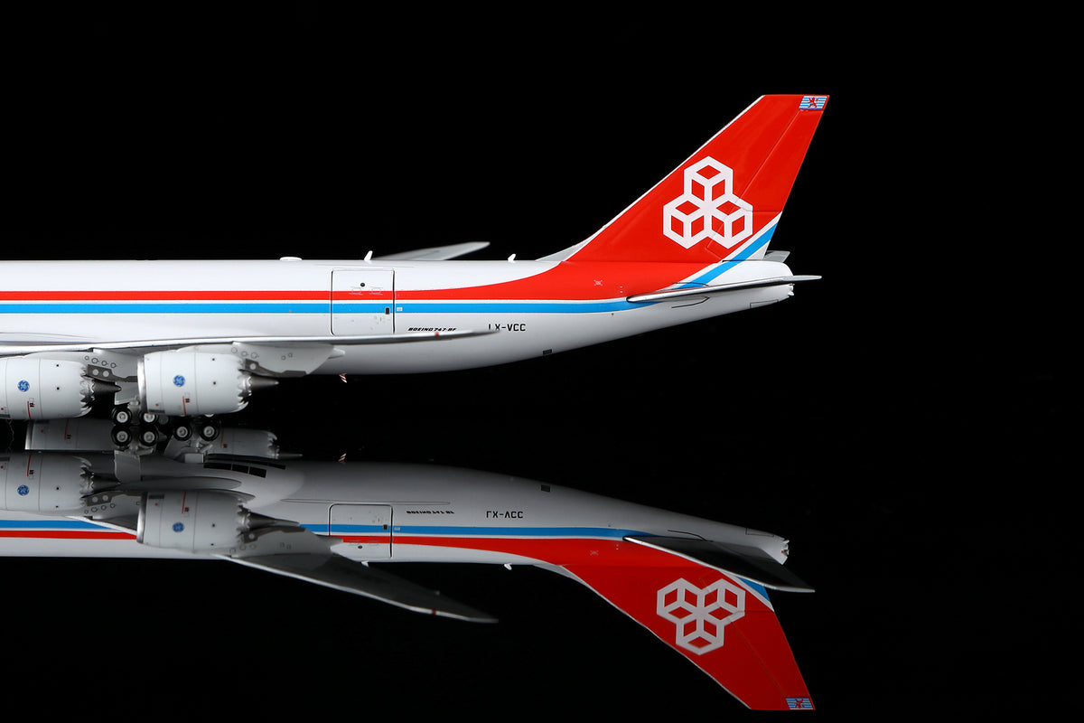 1/400 Cargolux Boeing 747-8F LX-VCC B632001C Interactive Series - image 3