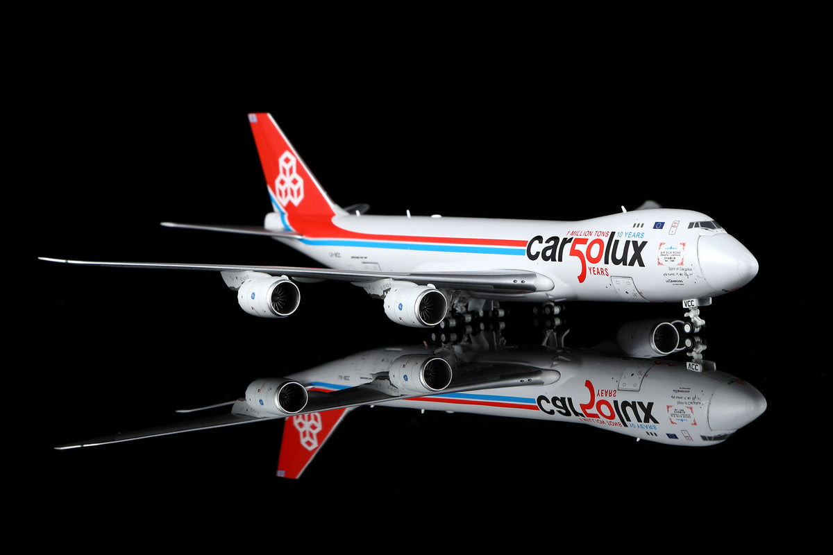 1/400 Cargolux Boeing 747-8F LX-VCC B632001C Interactive Series - image 5