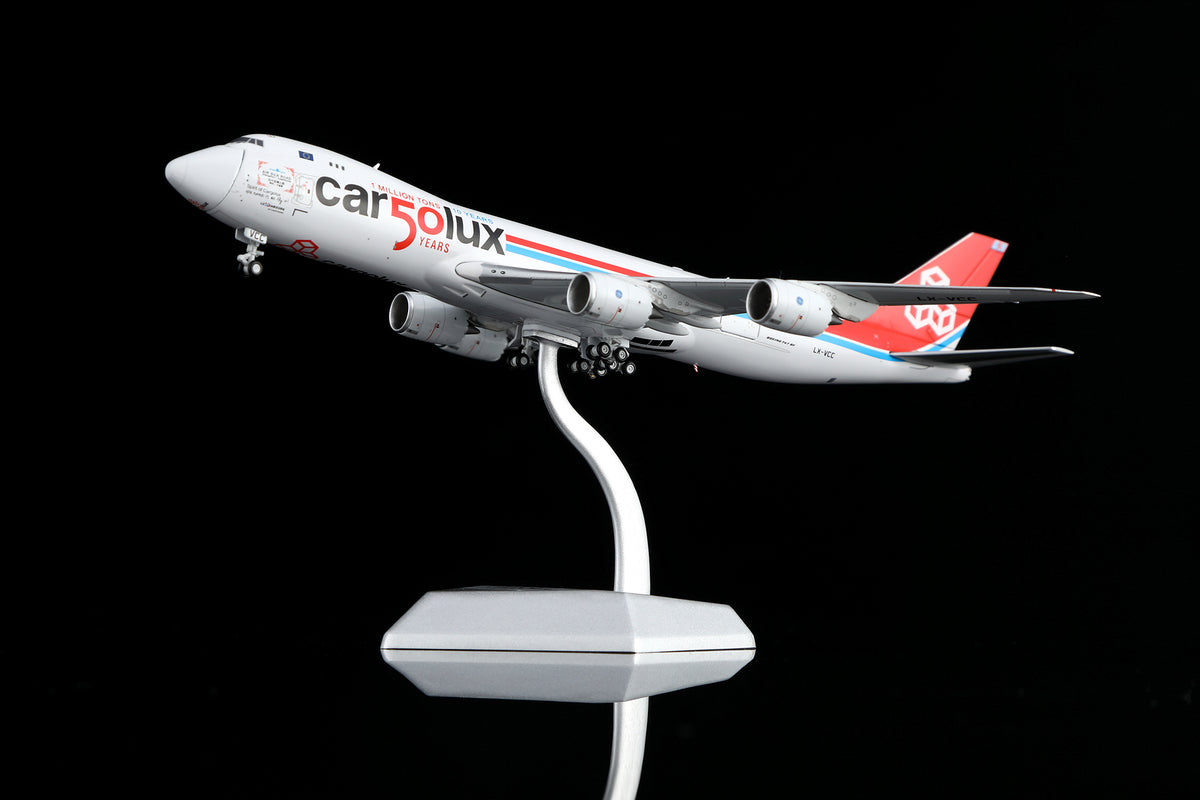 1/400 Cargolux Boeing 747-8F LX-VCC B632001C Interactive Series - image 10