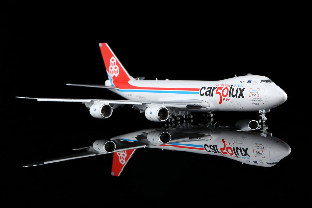 1/400 Cargolux Boeing 747-8F LX-VCC B632001F Flaps Down - image 4