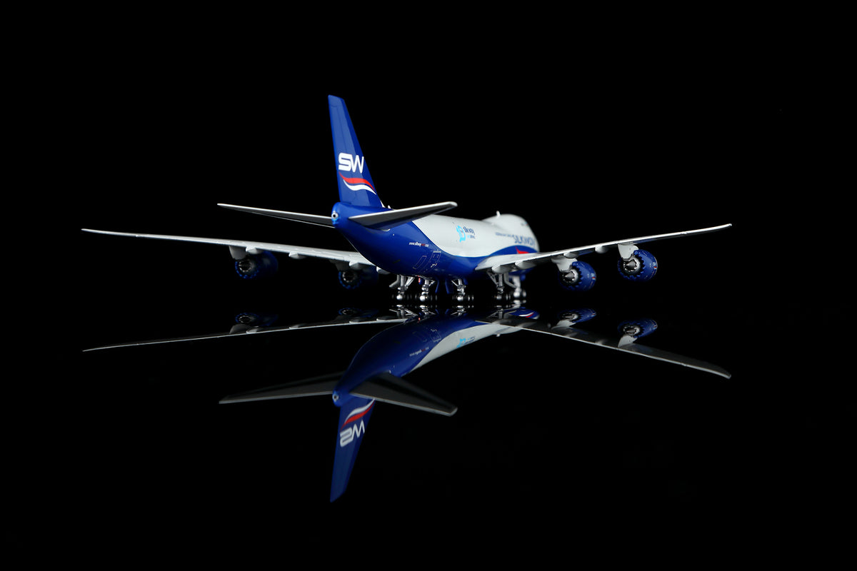 1/400 Silk Way West Airlines B747-8F VQ-BVC B632502 - image 9