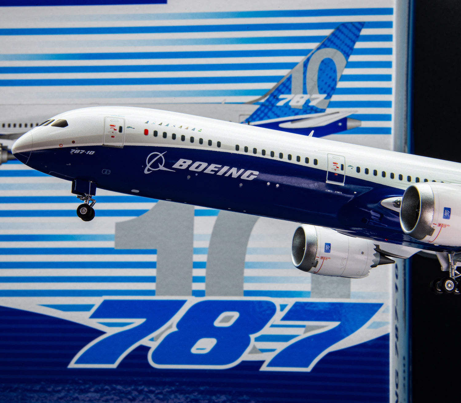 Boeing 787-10 Dreamliner Boeing House Color N528ZC diecast aircraft model
