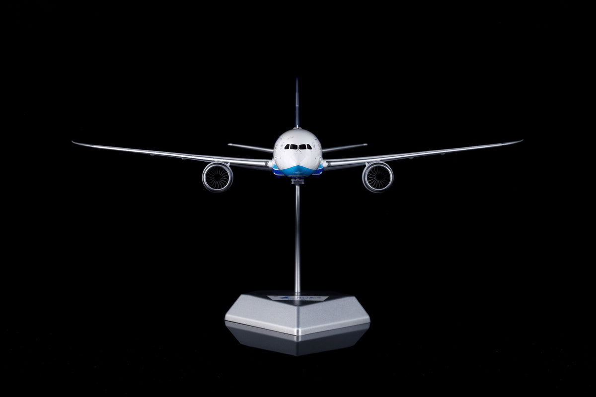 Xiamen Airlines B787-8 B-2760 diecast aircraft model