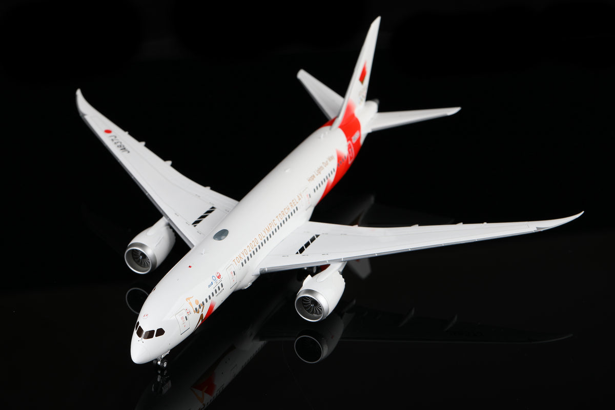 Japan Airlines B787-8 JA837J "Torch Relay" diecast aircraft model