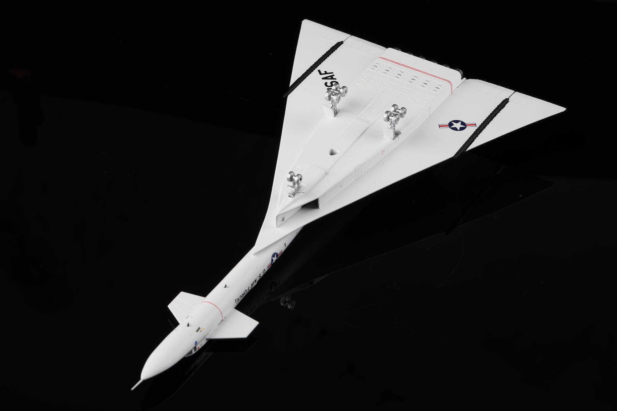 United States Air Force XB-70 20001 "The United States Air Force Museum Livery" diecast aircraft model