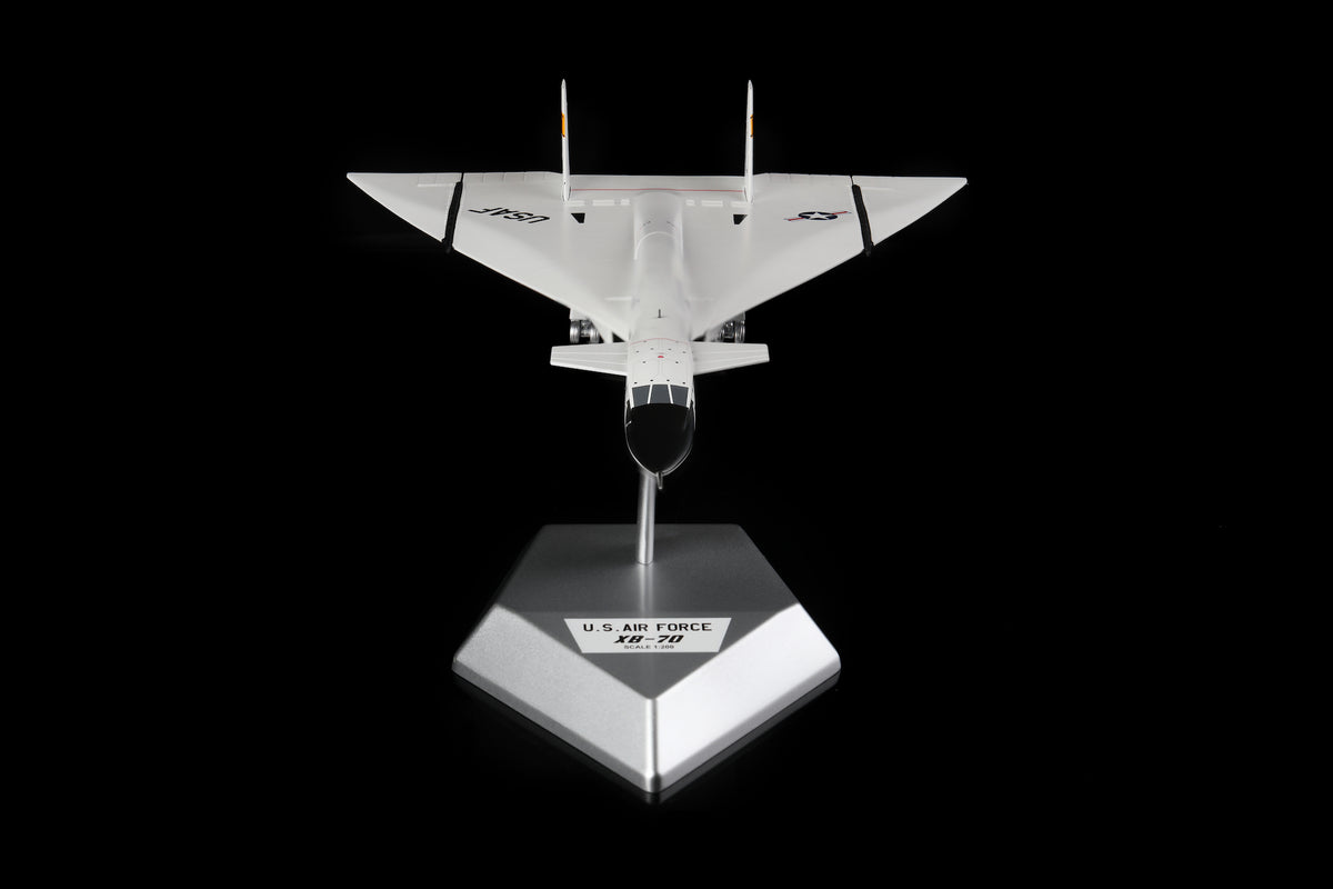United States Air Force XB-70 20001 "The United States Air Force Museum Livery" diecast aircraft model