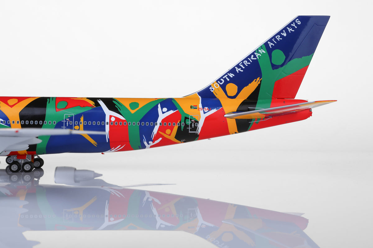 South African Airways B747-300 ZS-SAJ "Ndizani" diecast aircraft model