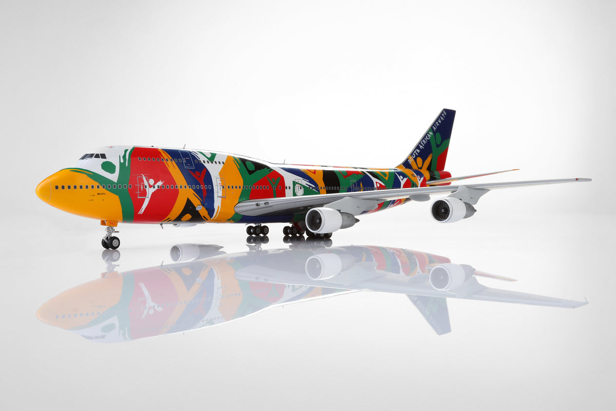 South African Airways B747-300 ZS-SAJ "Ndizani" diecast aircraft model