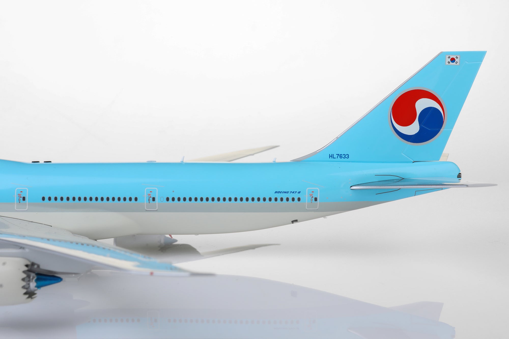 Korean Air B747-8 HL7633 diecast aircraft model