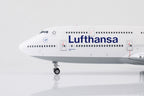Lufthansa B747-8 D-ABYU diecast aircraft model
