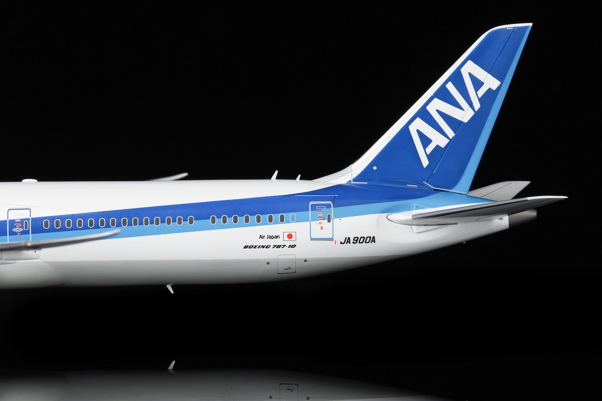 All Nippon Airways B787-10 JA900A diecast aircraft model