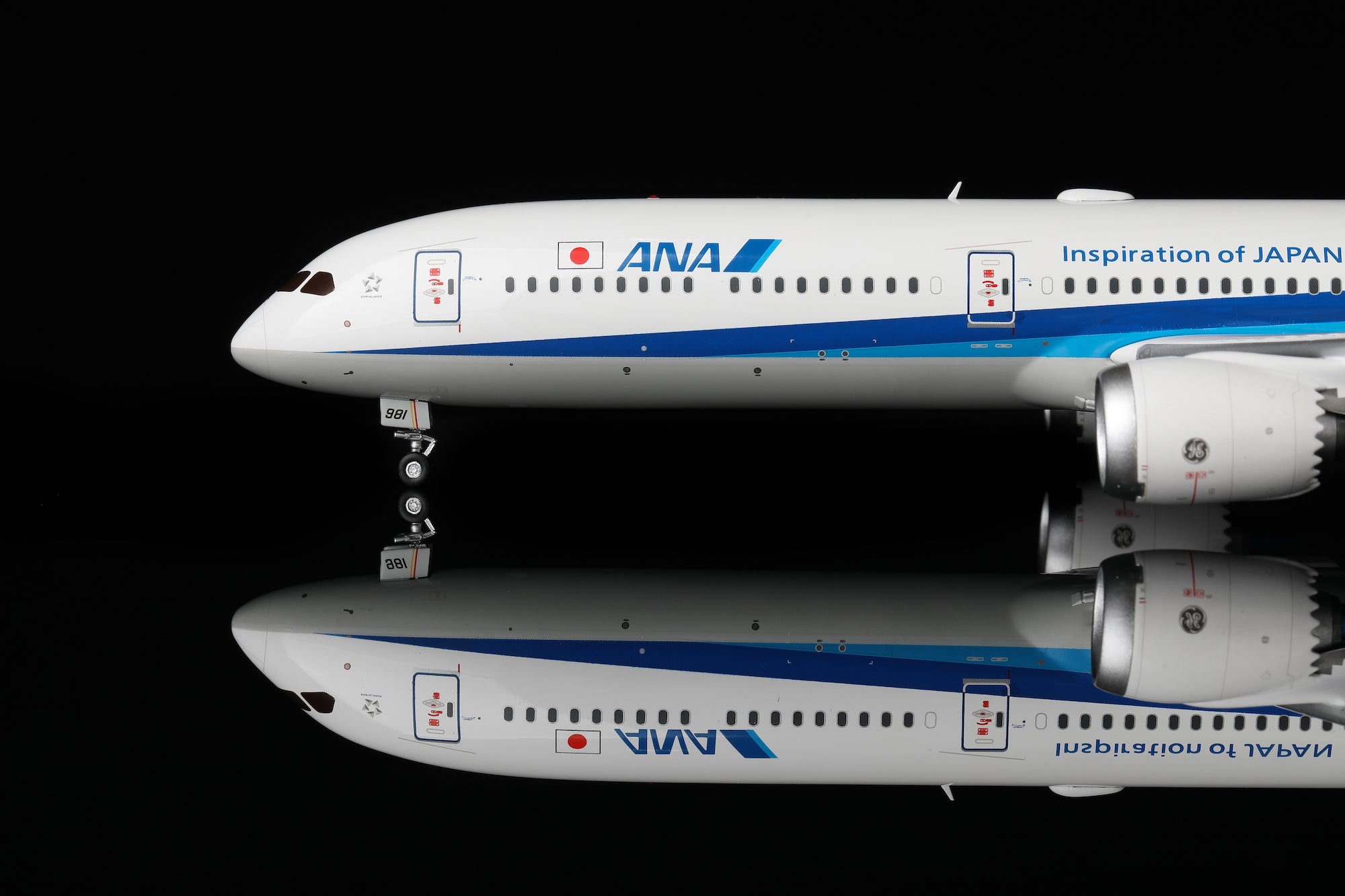 All Nippon Airways B787-10 JA981A diecast aircraft model
