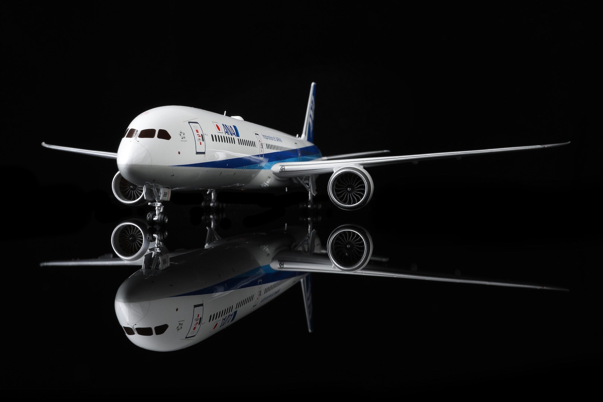 All Nippon Airways B787-10 JA981A diecast aircraft model