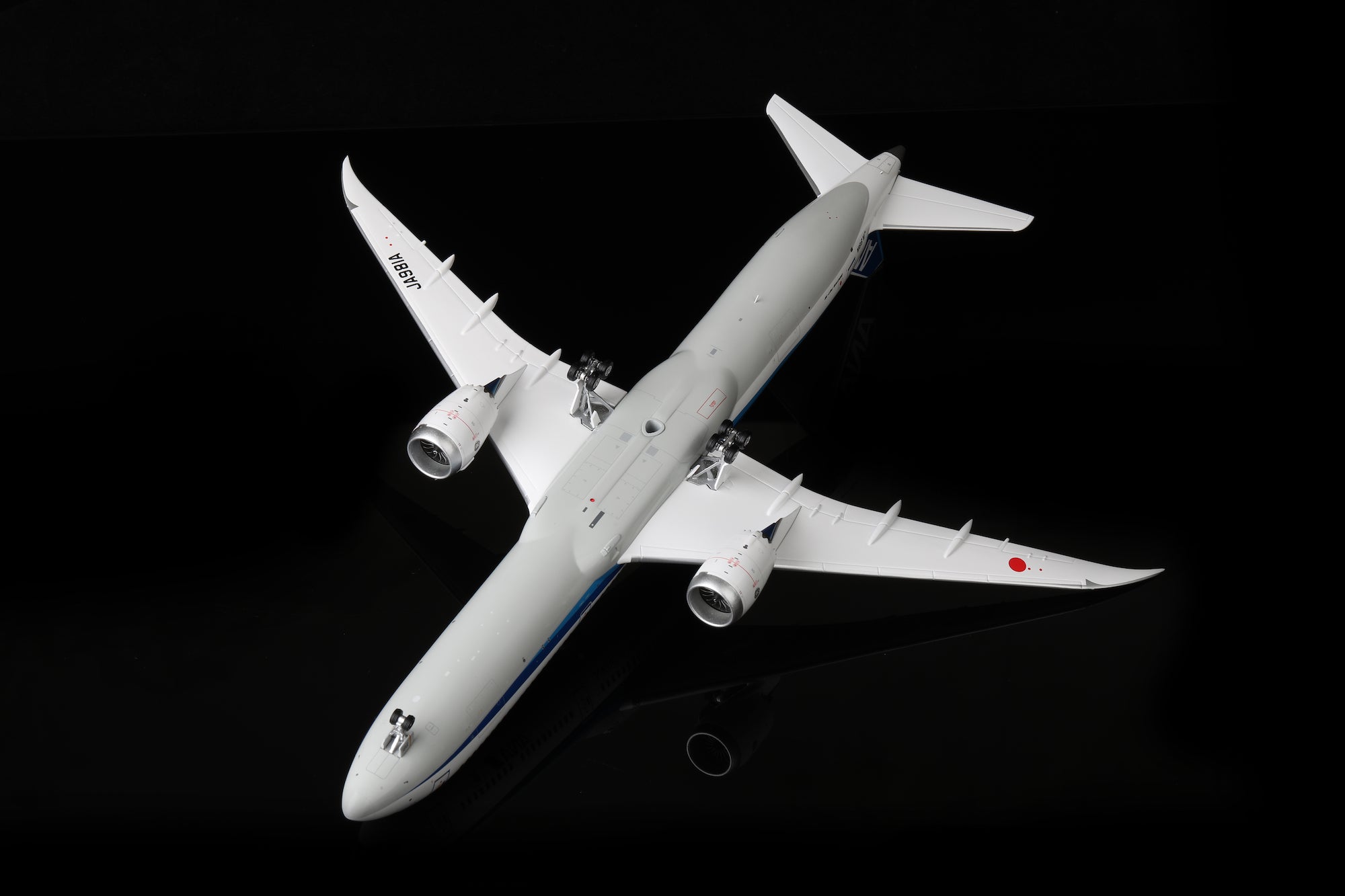 All Nippon Airways B787-10 JA981A diecast aircraft model