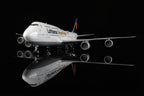 Lufthansa B747-8 D-ABYK diecast aircraft model