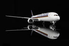 Singapore Airlines B787-10 9V-SCN diecast aircraft model