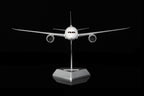 Singapore Airlines B787-10 9V-SCN diecast aircraft model