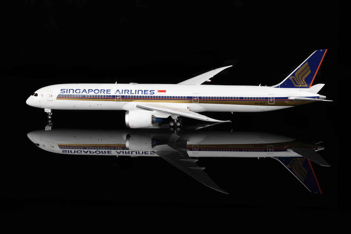 Singapore Airlines B787-10 9V-SCJ diecast aircraft model