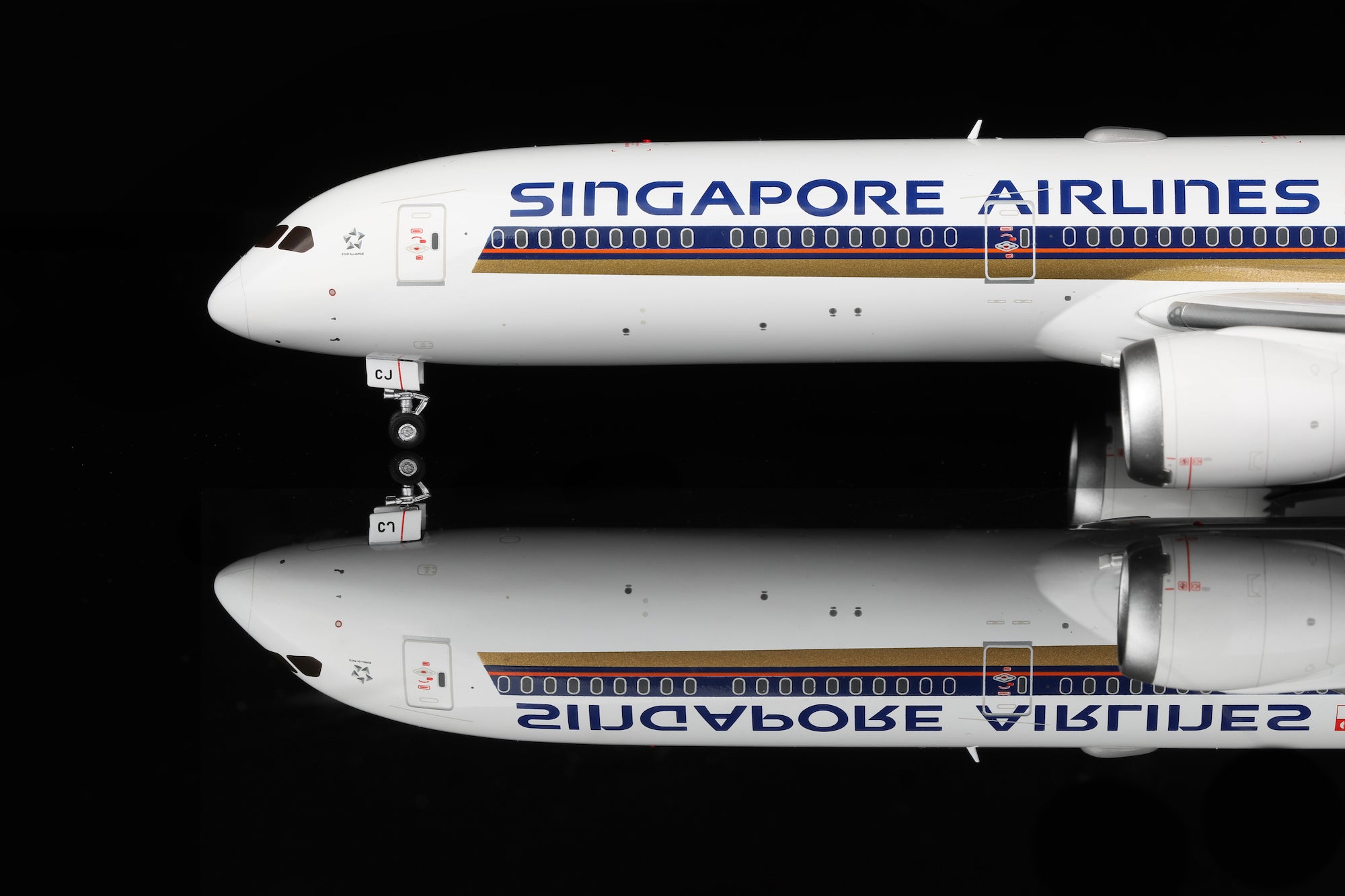 Singapore Airlines B787-10 9V-SCJ diecast aircraft model