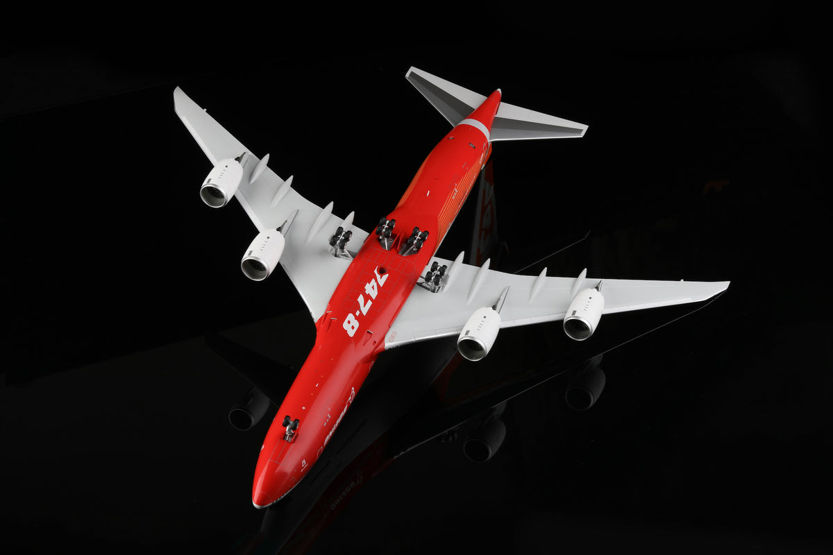 Boeing 747-8 Boeing House "Sunrise" colours N6067E diecast aircraft model