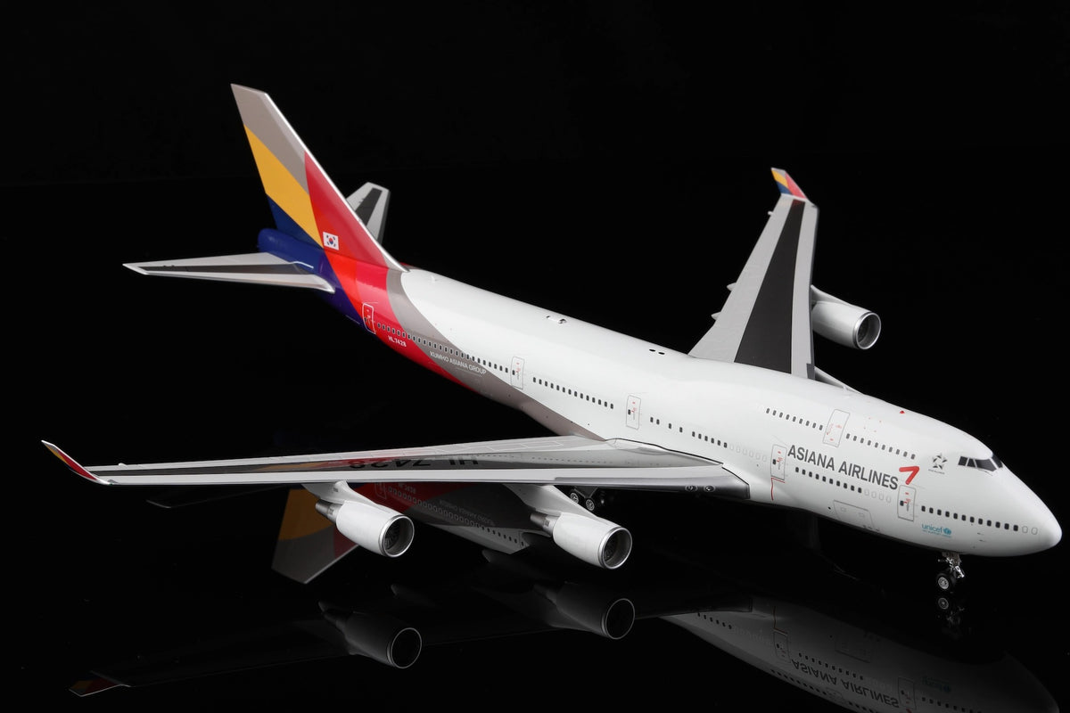 Asiana Airlines B747-400 HL7428 last flight diecast aircraft model