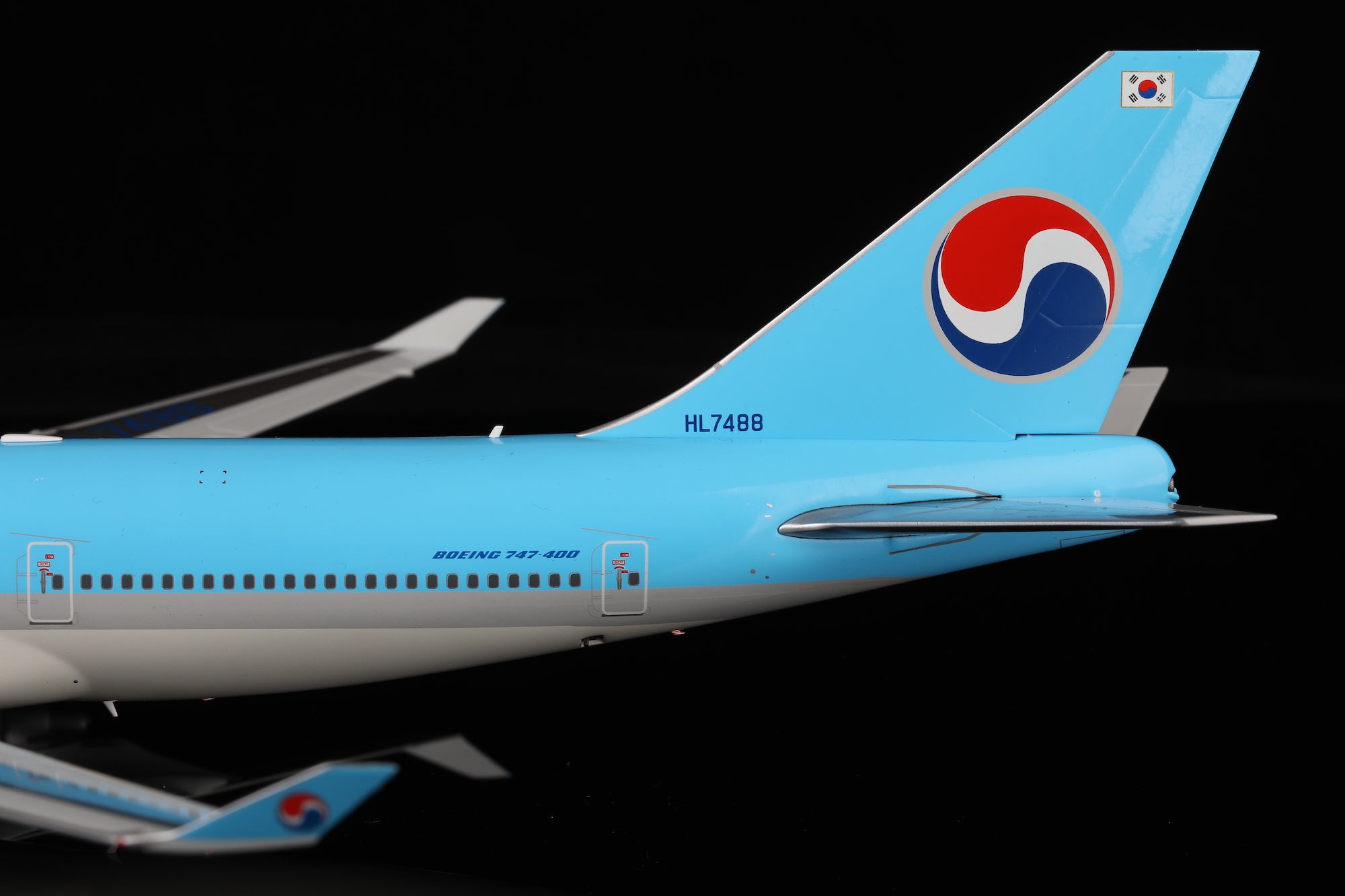 Korean Air B747-400 HL7488 diecast aircraft model
