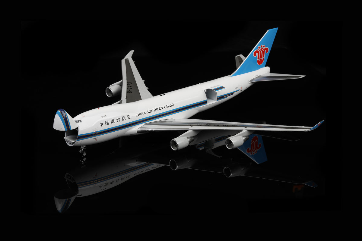 China Southern Airlines B747-400F B-2473 diecast aircraft model
