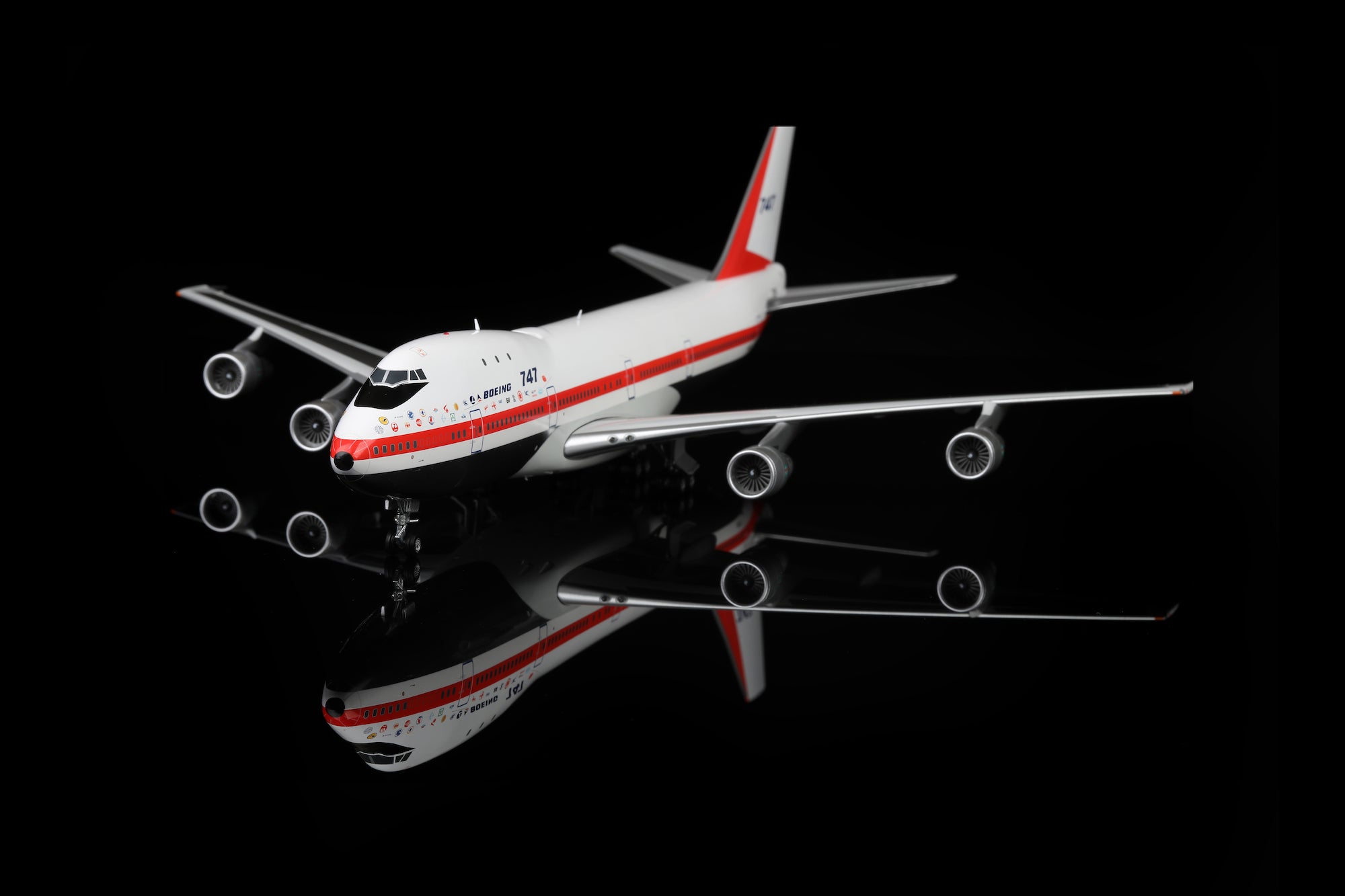 Boeing 747-100 Boeing Company "Museum Livery" N7470 diecast aircraft model