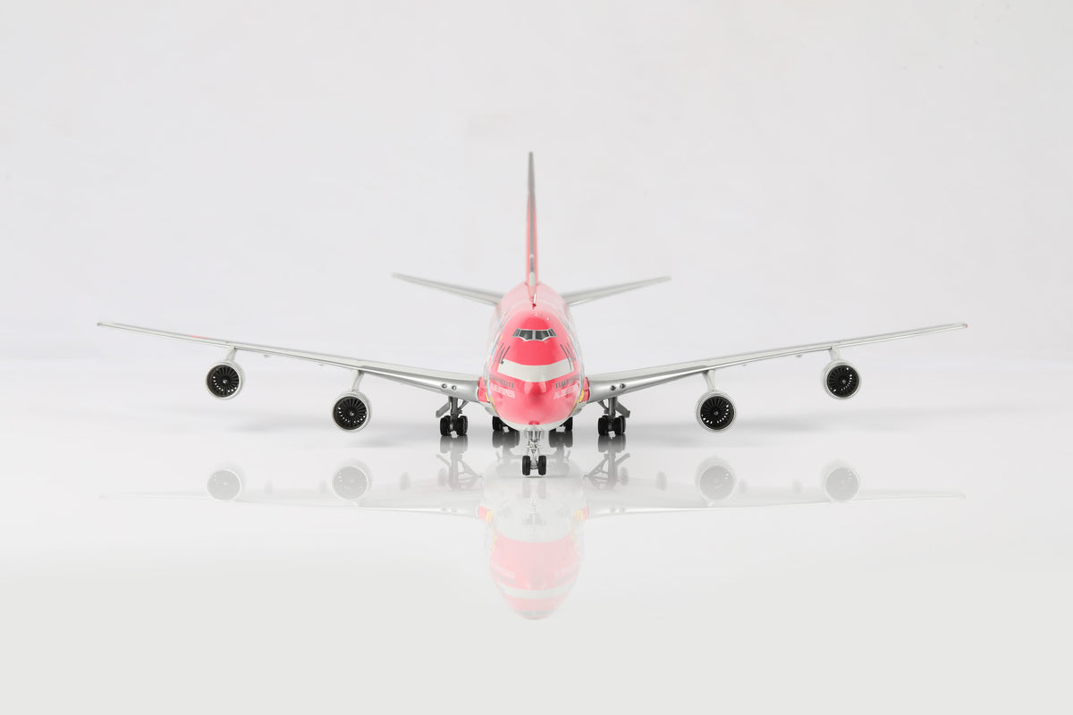 Japan Airlines B747-400 JA8904 diecast aircraft model
