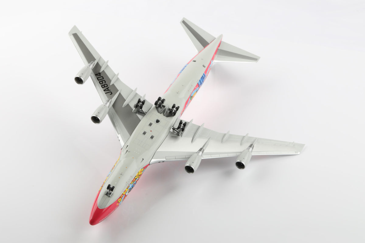 Japan Airlines B747-400 JA8904 diecast aircraft model