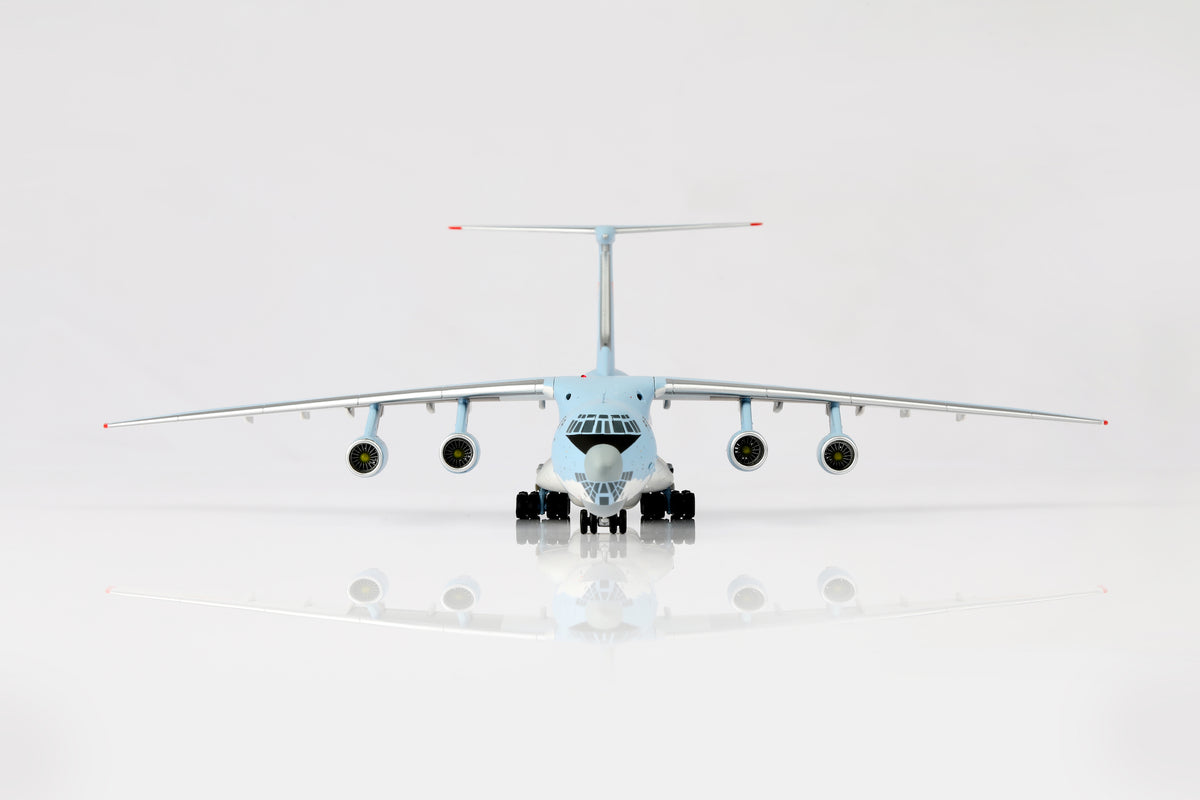 Ilyushin IL76 PLAAF 21041 diecast aircraft model